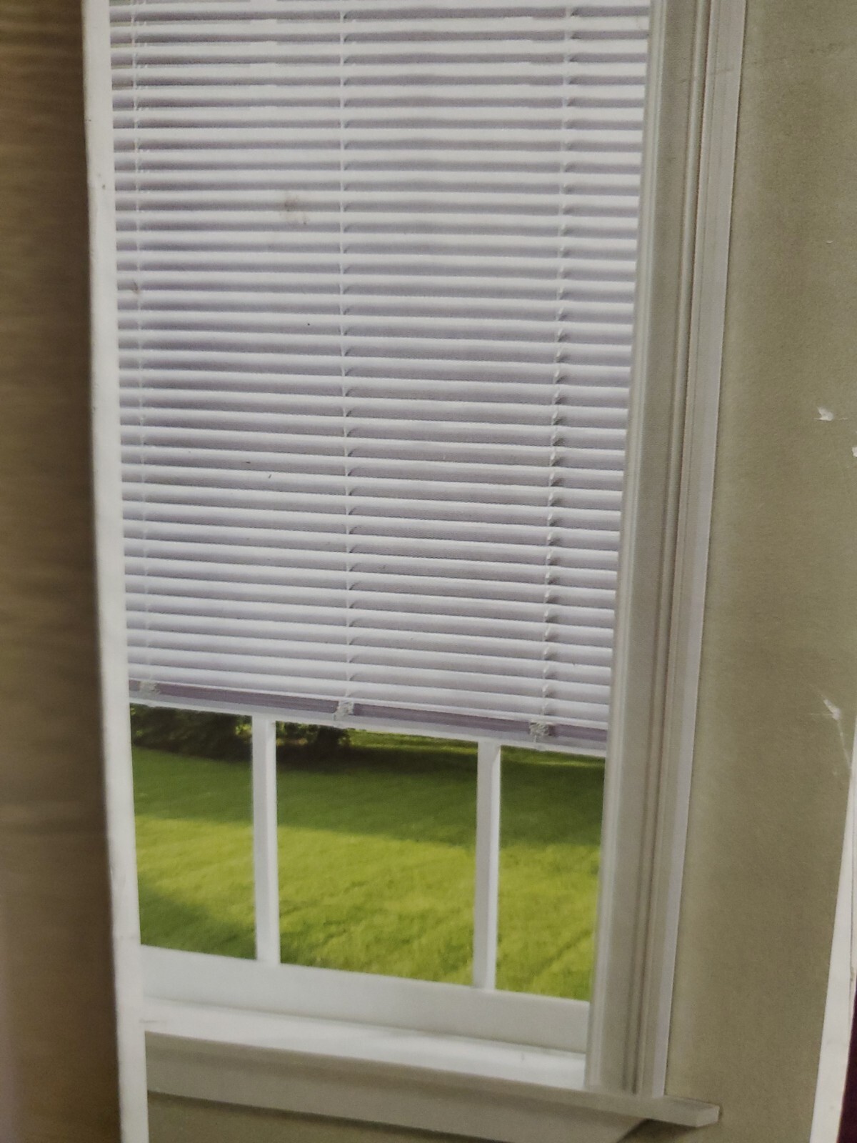 CUSTOM CUT Hampton Bay White Cordless 1 in. Room Darkening Vinyl Blinds 44″ x 48