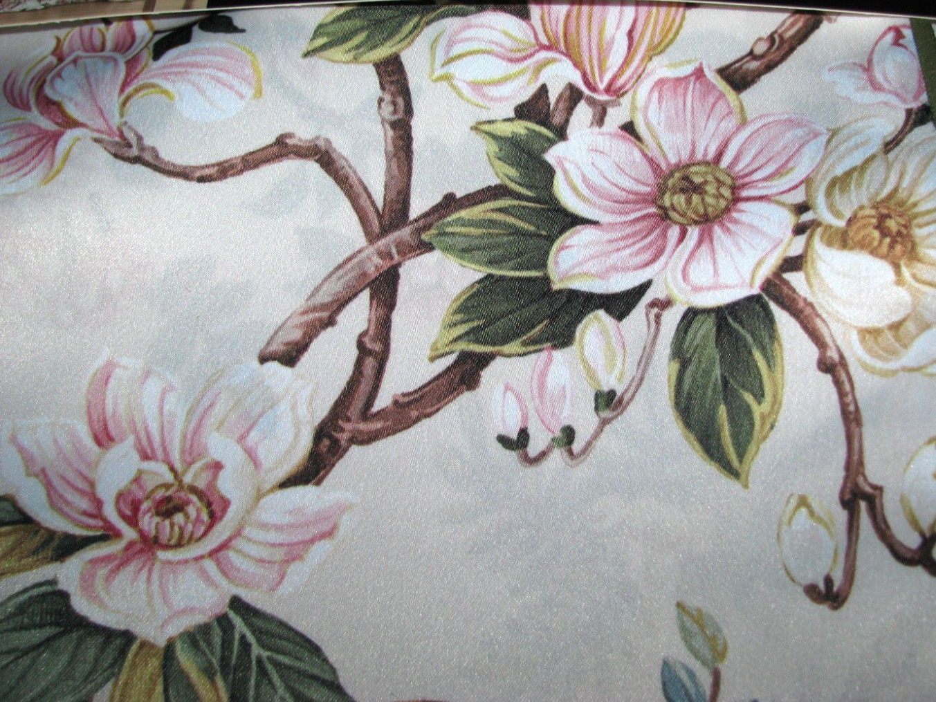 ENVOGUE “HOME” Window Curtains 2 Panels 37 x 84 /Birds, Flowers, Magnolias