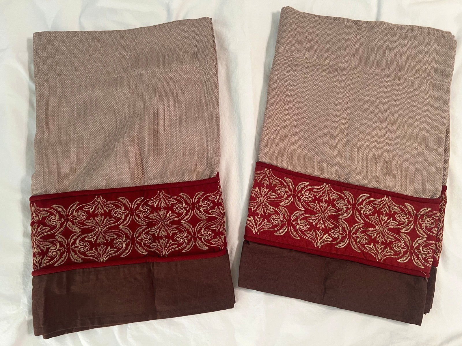 Bombay Bali Embroidered 2pc Window Valances