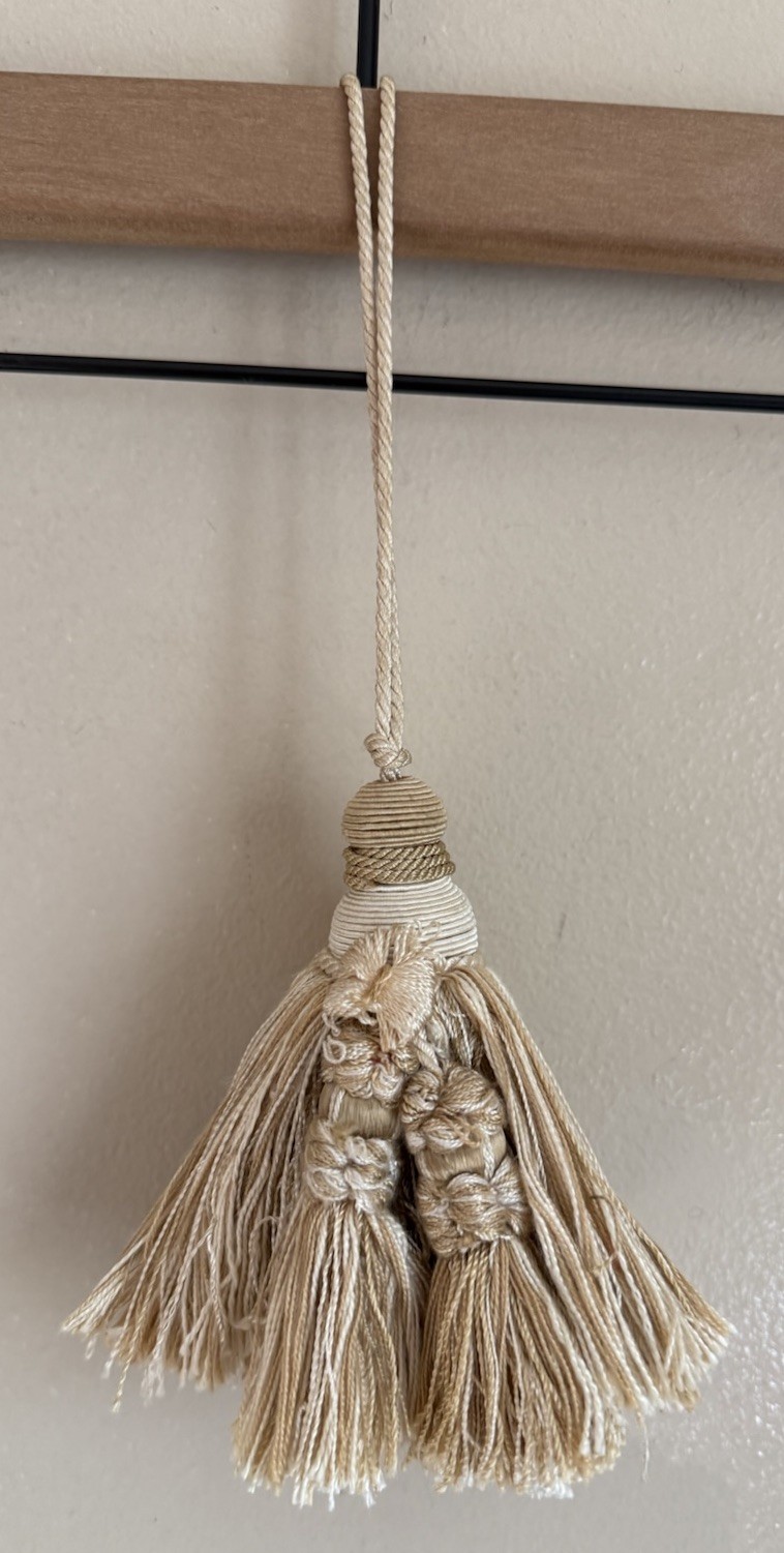 Home Decor Key Tassel 9” Gold Cream Vintage Full Cord