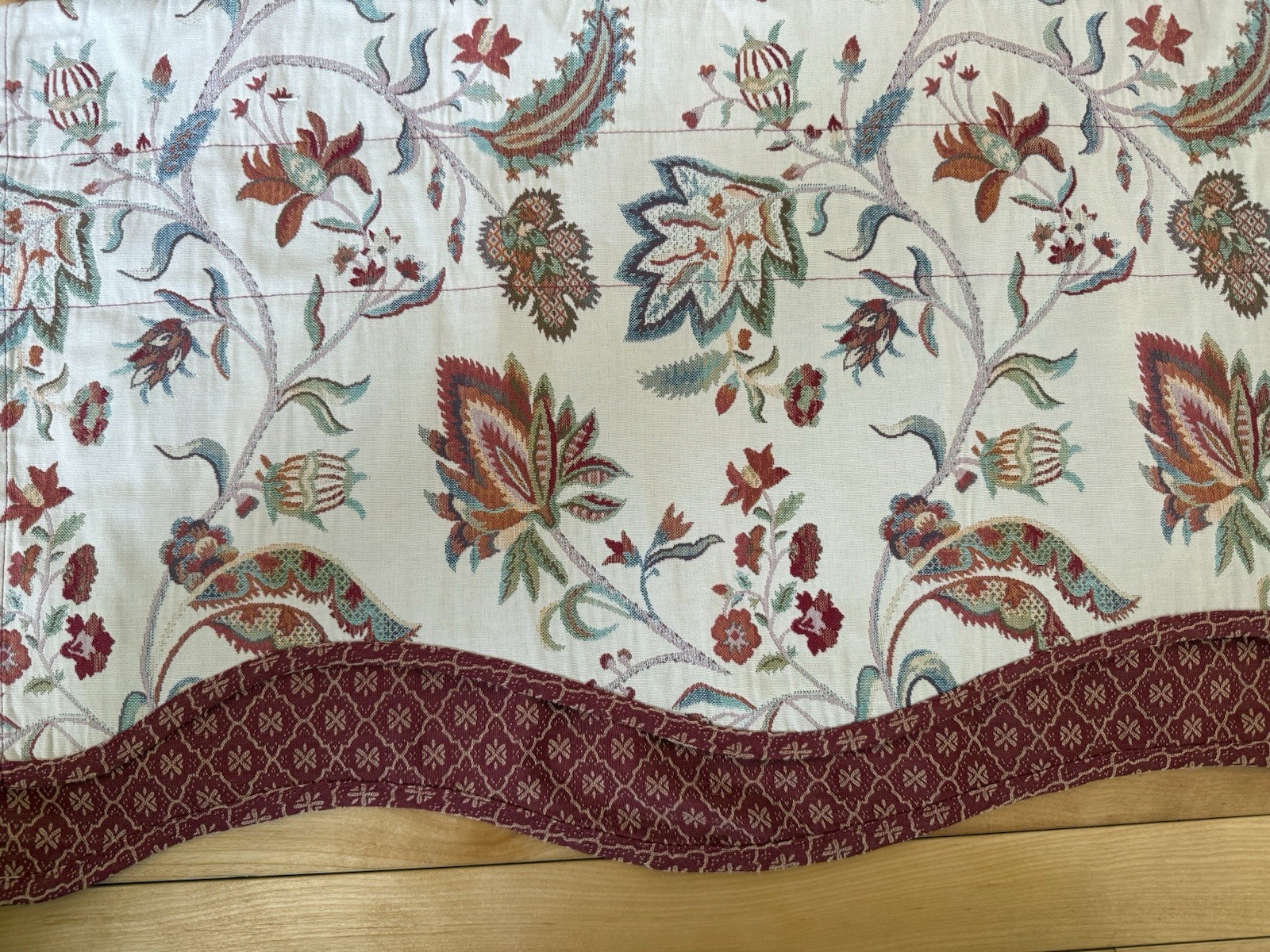 2 Waverly Scallop Layer Brocade Valances Lambrook Lambury Heather Rust Teal