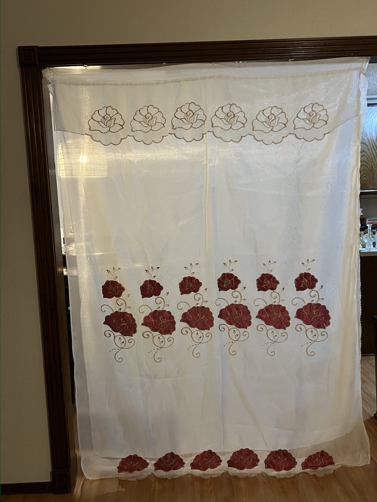 Vintage Sheer Curtain Panel with Embroidered flowers. 82 in x 59 in