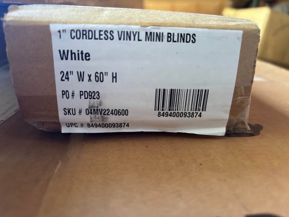 Window 24″W x 60″H Cordless Vinyl Mini Blind – White