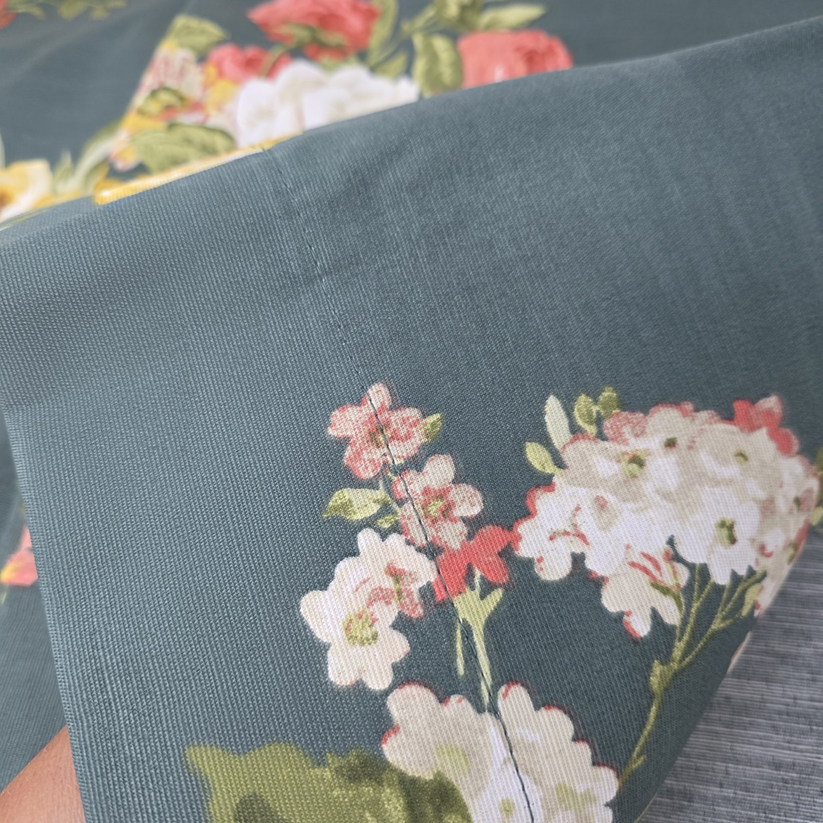 NEW Laura Ashley Floral Curtains Set of 4 Panels 38×96 Cotton Blend Back Tab