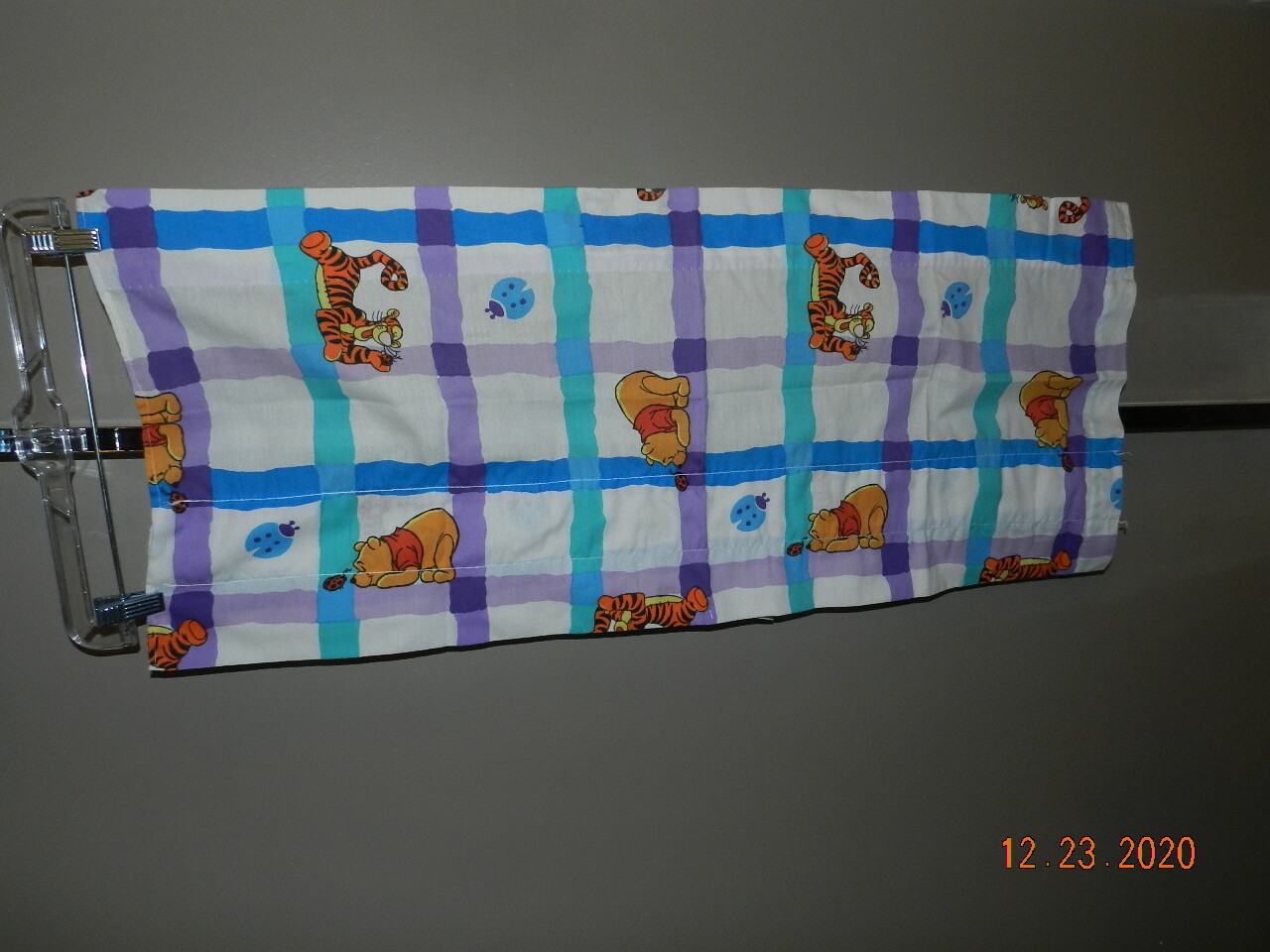 Disney Winnie The Pooh Window Valance Curtain 38″ x 16″ plaid