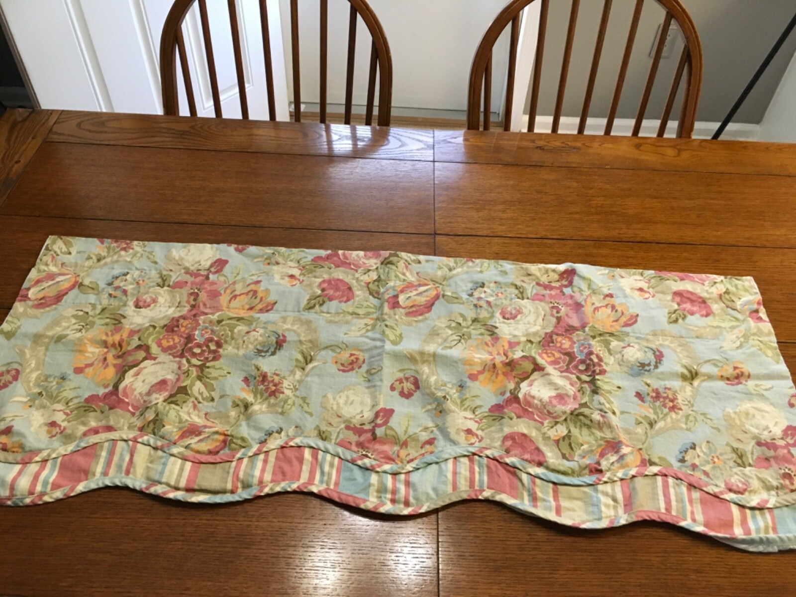 Waverly Blue floral scalloped edge 49×18 long pocket for rod