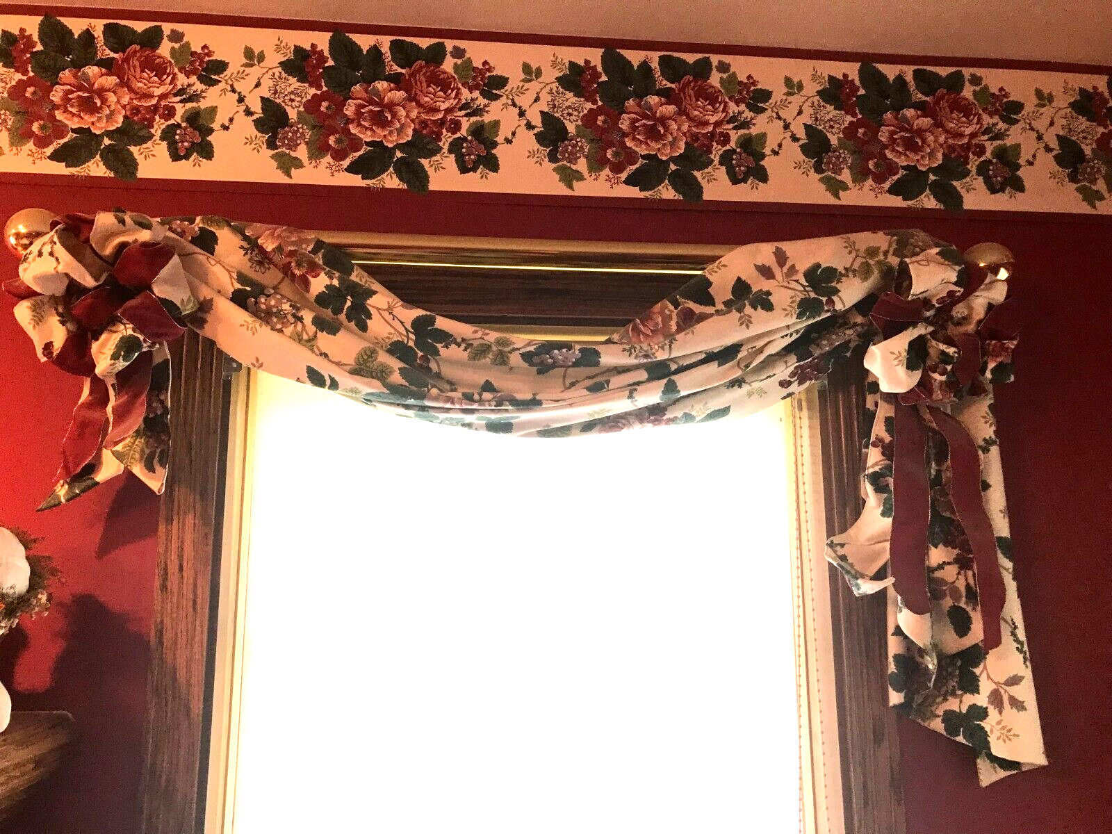 Waverly Pleasant Valley Floral Rosettes Custom 2pc Adjustable Swag Valances