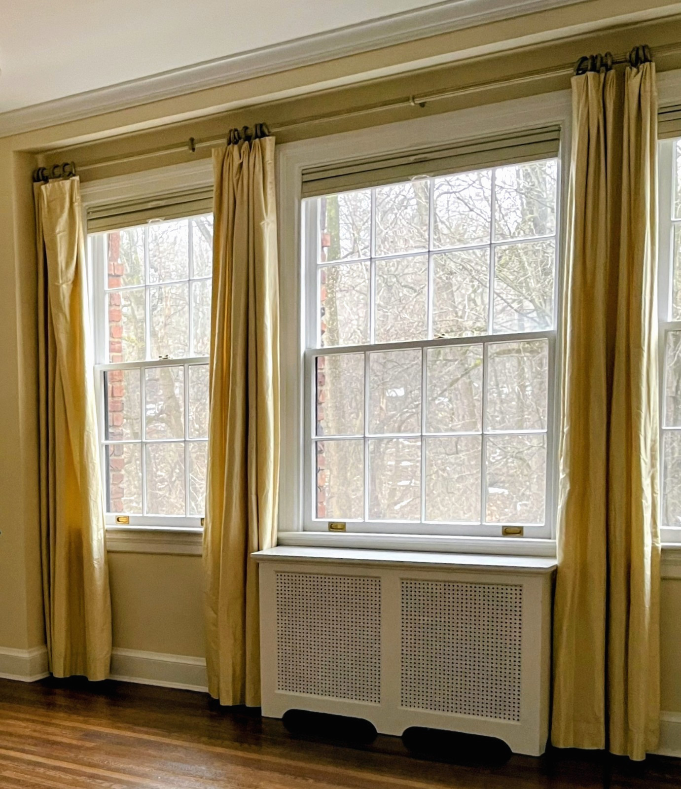 Set Of 4 Custom CASA FIORA designer curtains, Gold-Yellow, + Rod and Mounts.