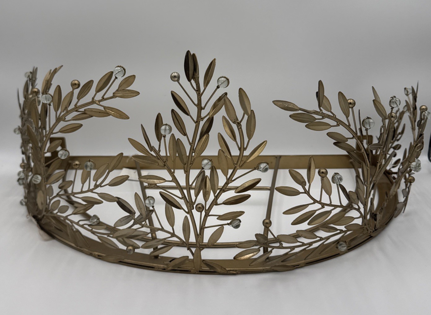 Pottery Barn Kids Monique Lhuillier Gold Vine Cornice 10 x 12 x 23″ #4517A