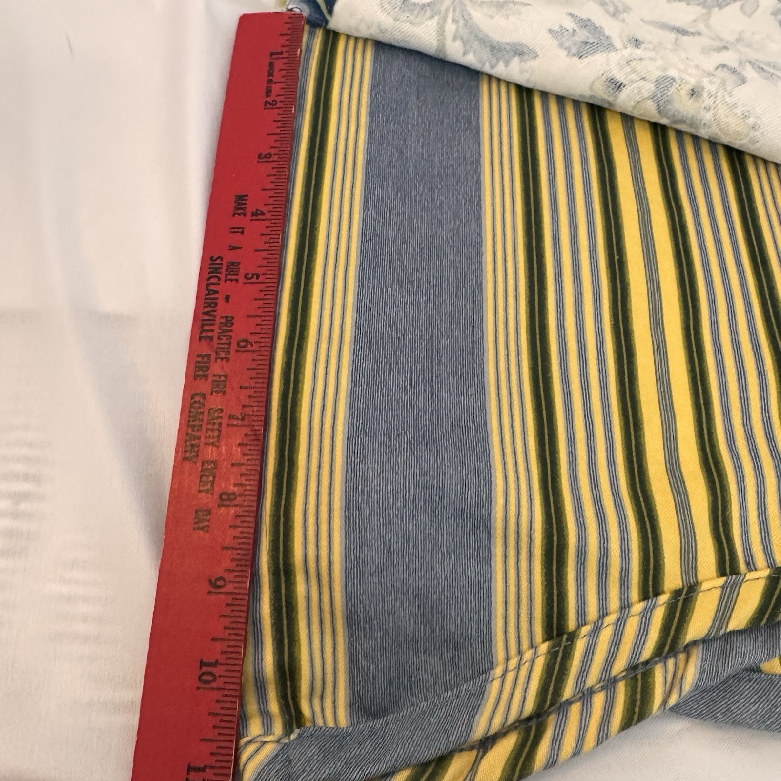WAVERLY Valance Imperial Dress Porcelain Scallop 2-Layer Blue Floral Stripe 78”