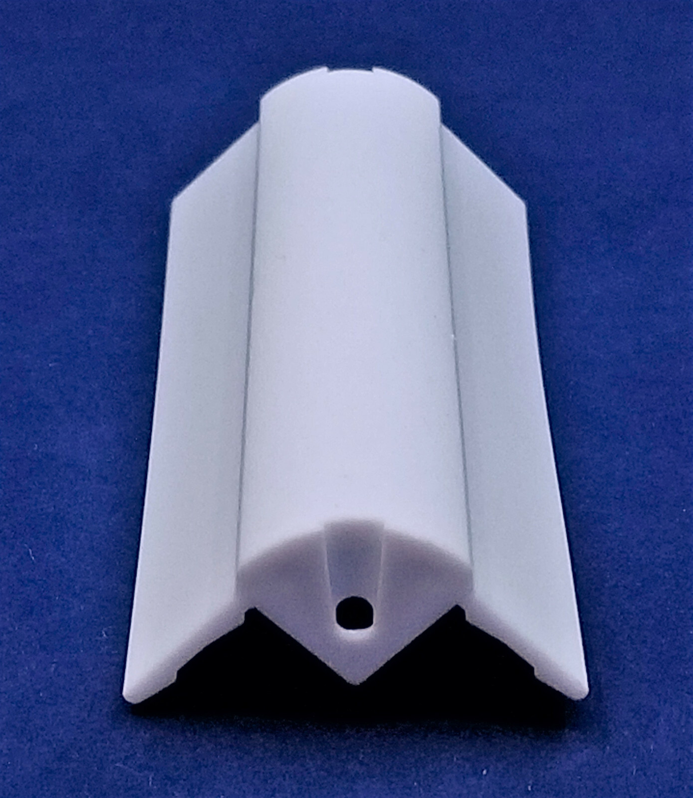 Set of White Valance Return Base Corners, 1/2″ Radius, 3-1/2″ Wide