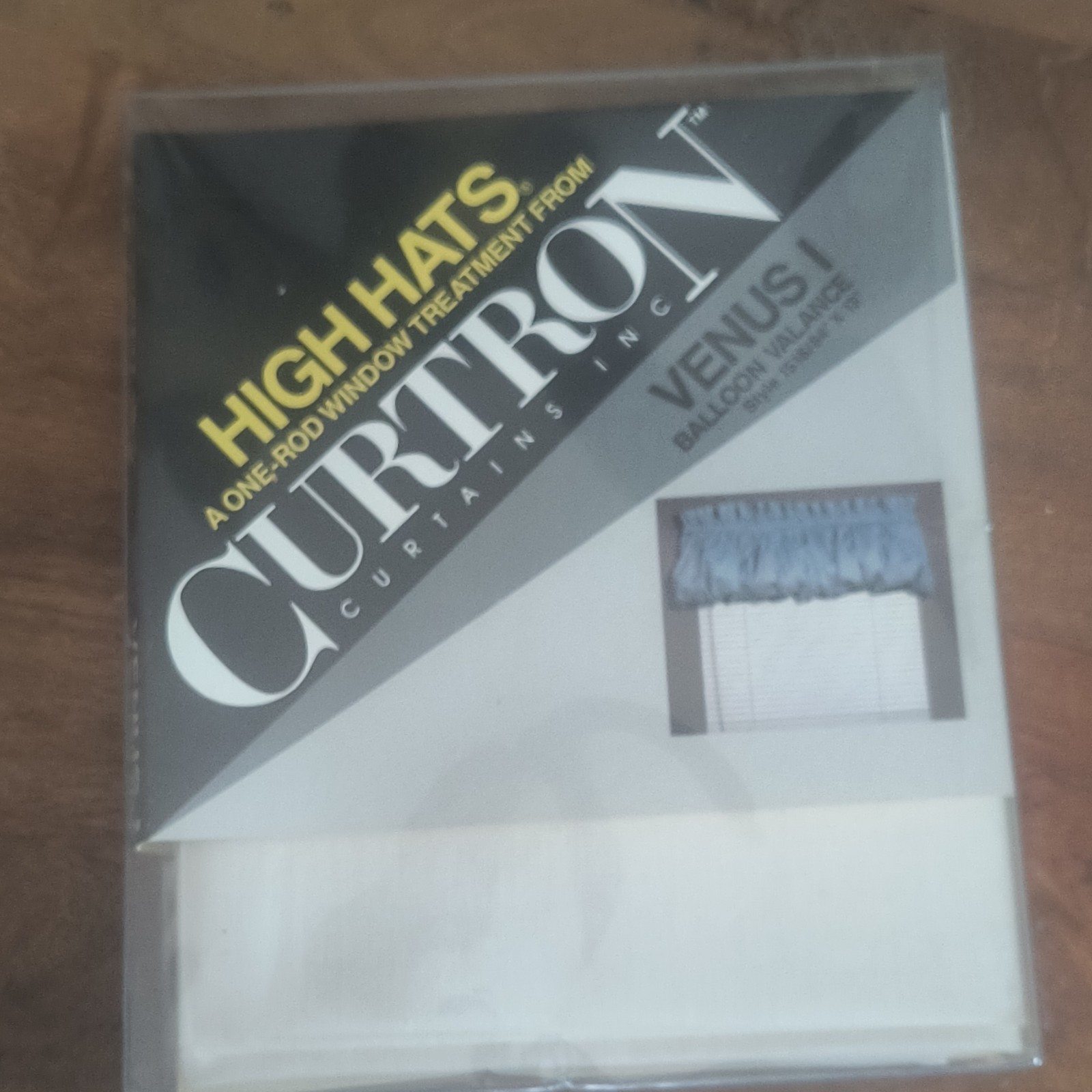 vintage Curtainron Venusi Balloon Valance Natural 84in x 13in Rod Pocket