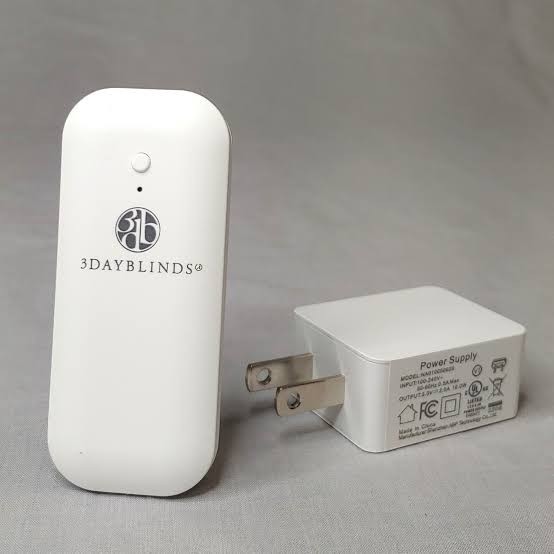 3-Day Blinds USB AMP Bridge WiFi Hub for Motorized Smart Shades – 62104000