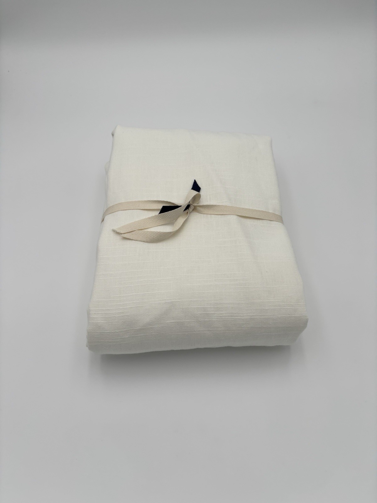 Pottery Barn Emery Linen Grommet Curtain ~ 50” x 84” ~ White ~ Ant Bronze ~ LF