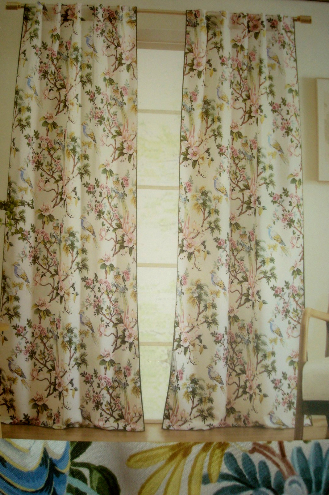 NWT Envogue 2 pc Window Curtains Fancy Dogwood Floral w/ Birds ea 37″ x 84″lg