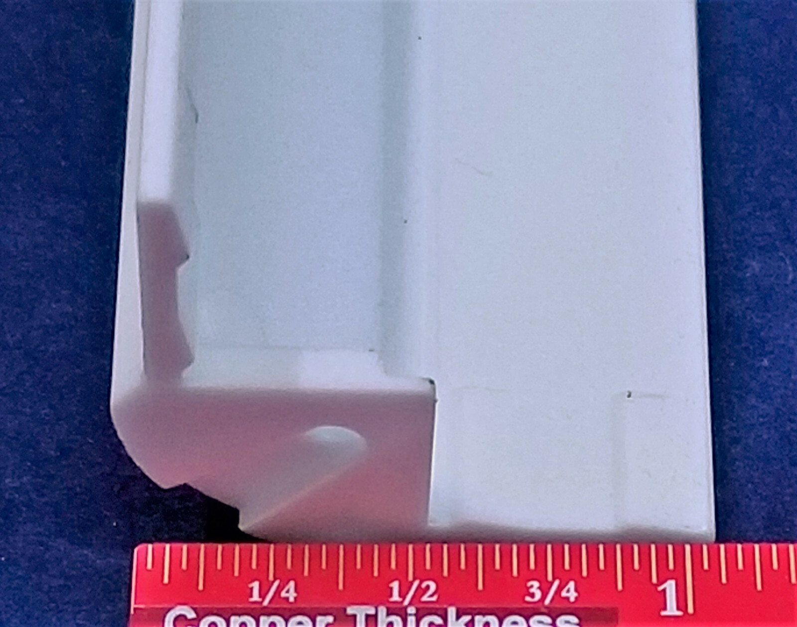 Set of White Valance Return Base Corners, 1/2″ Radius, 3-1/2″ Wide