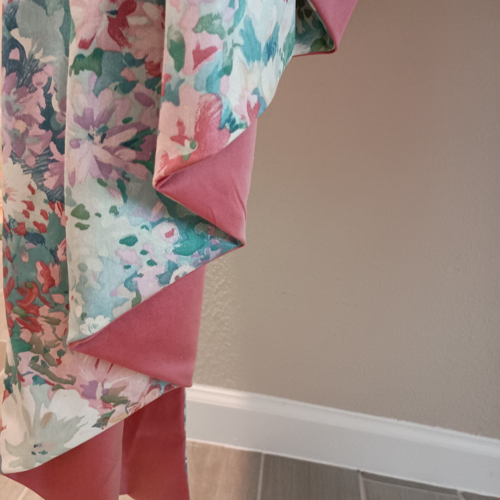 Swag ,Jabots Single Window Treatment,Classic Look With Contemporary Fabric