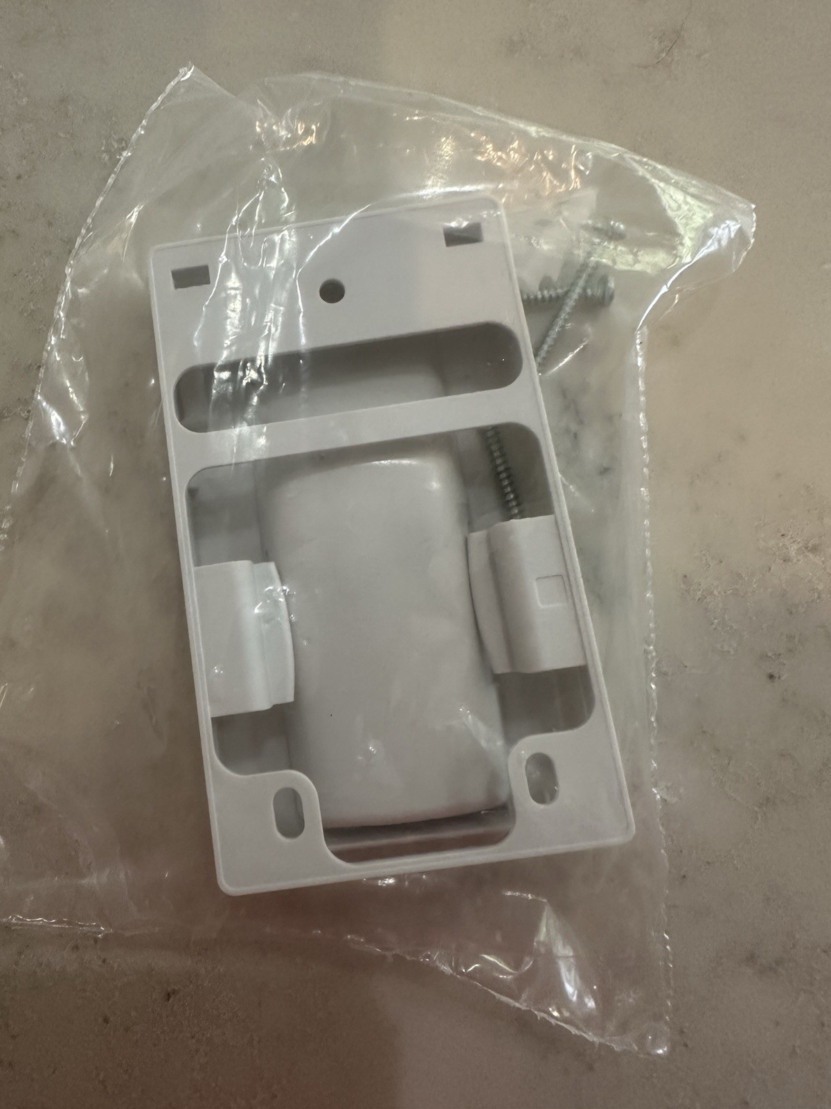 Bali Multichannel Wall Plate -blinds remote Holder NEW