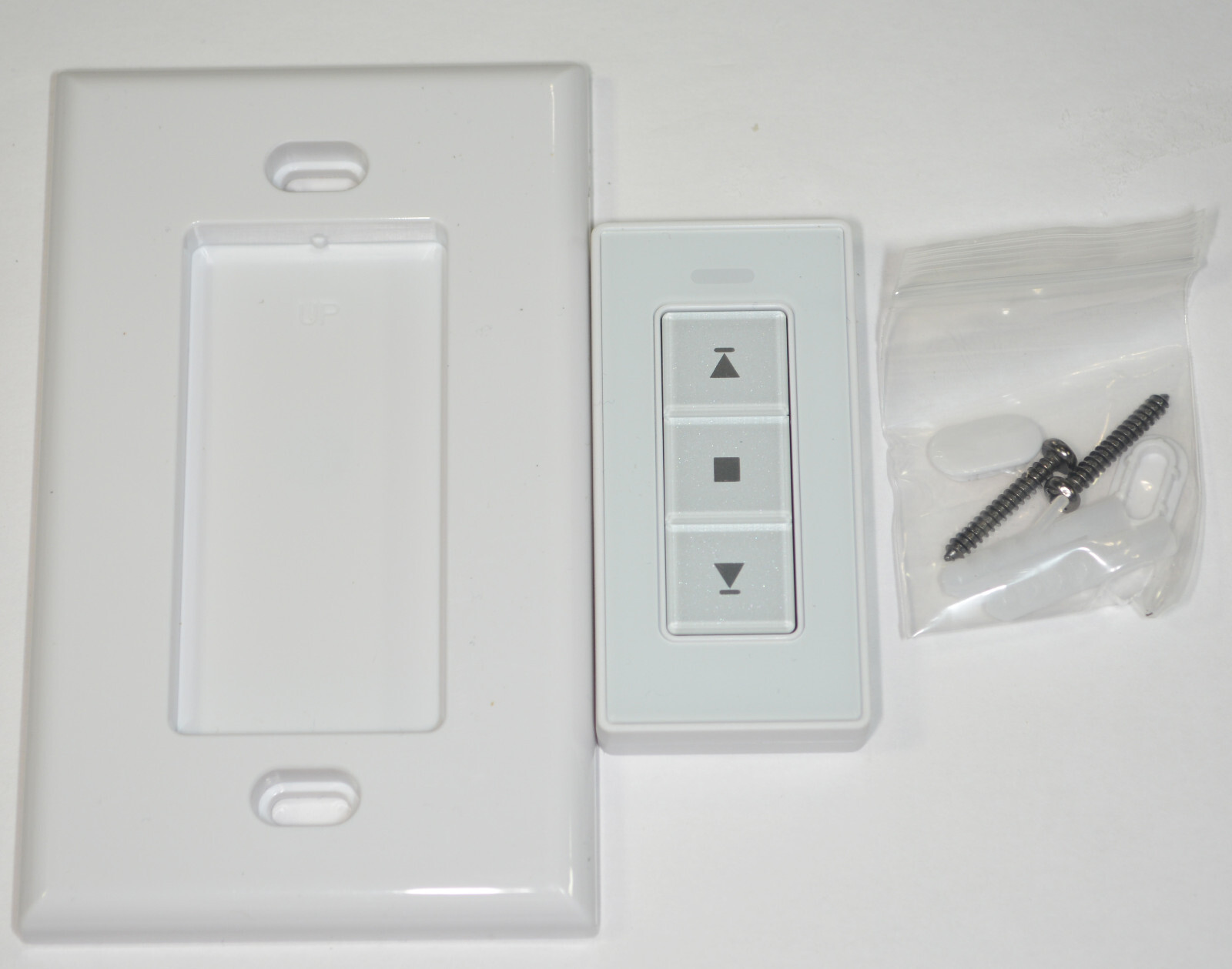 A-OK AC135-01 Roller Shade Motor Wall Mount Remote Control – White – 1 Channel