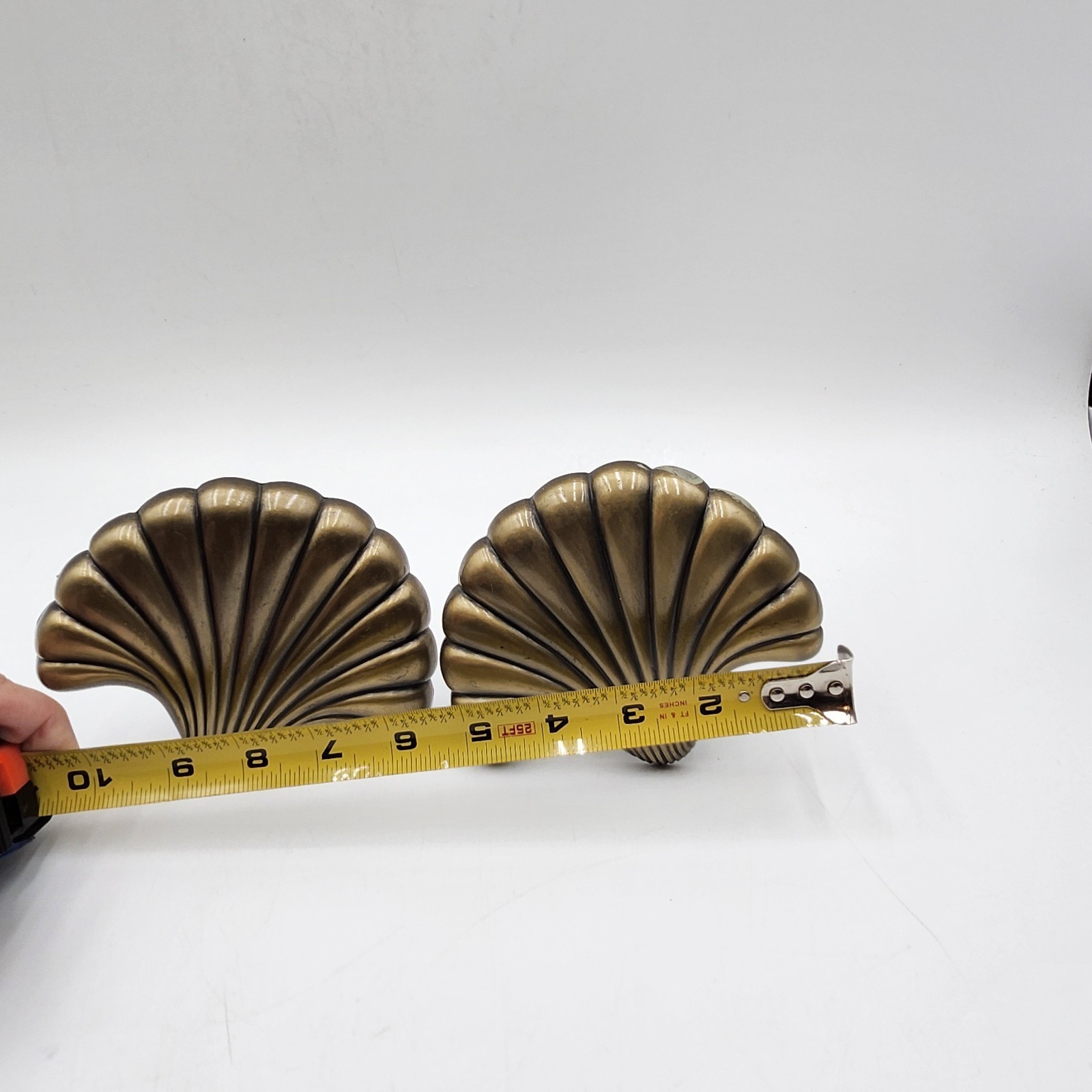 Vintage Antique Brass Scallop Shell Curtain Tie-Backs Hollywood Regency