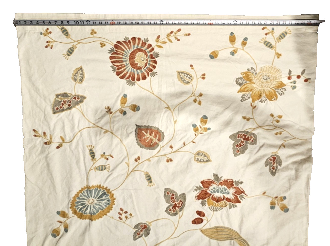 Pottery Barn Margaritte Embroidered Drapes Pair Lined Rod Pocket 82″ L