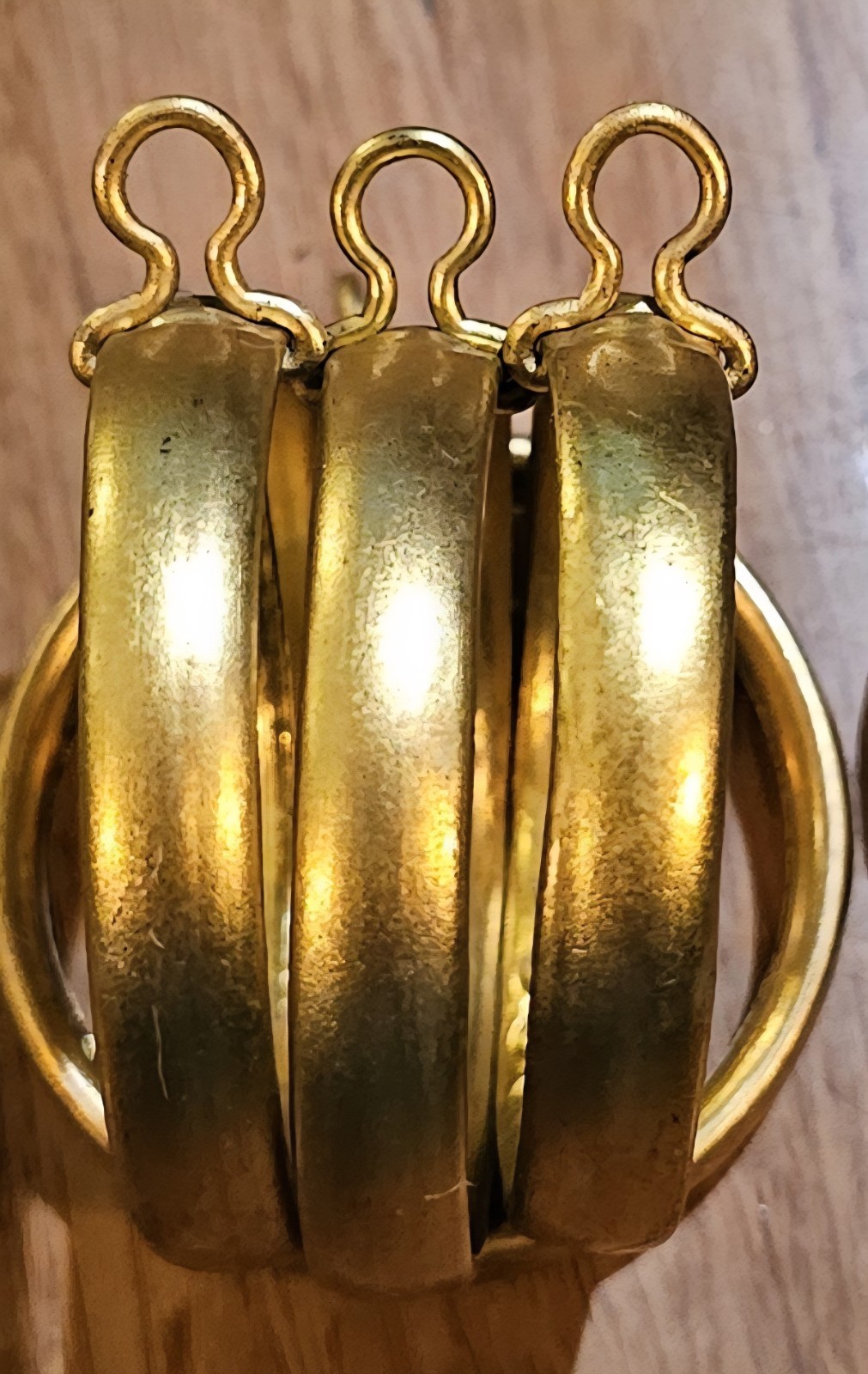 Antique Vintage Brass Cafe Curtain Rod Rings With Eyelet 1.5in Lot of 8