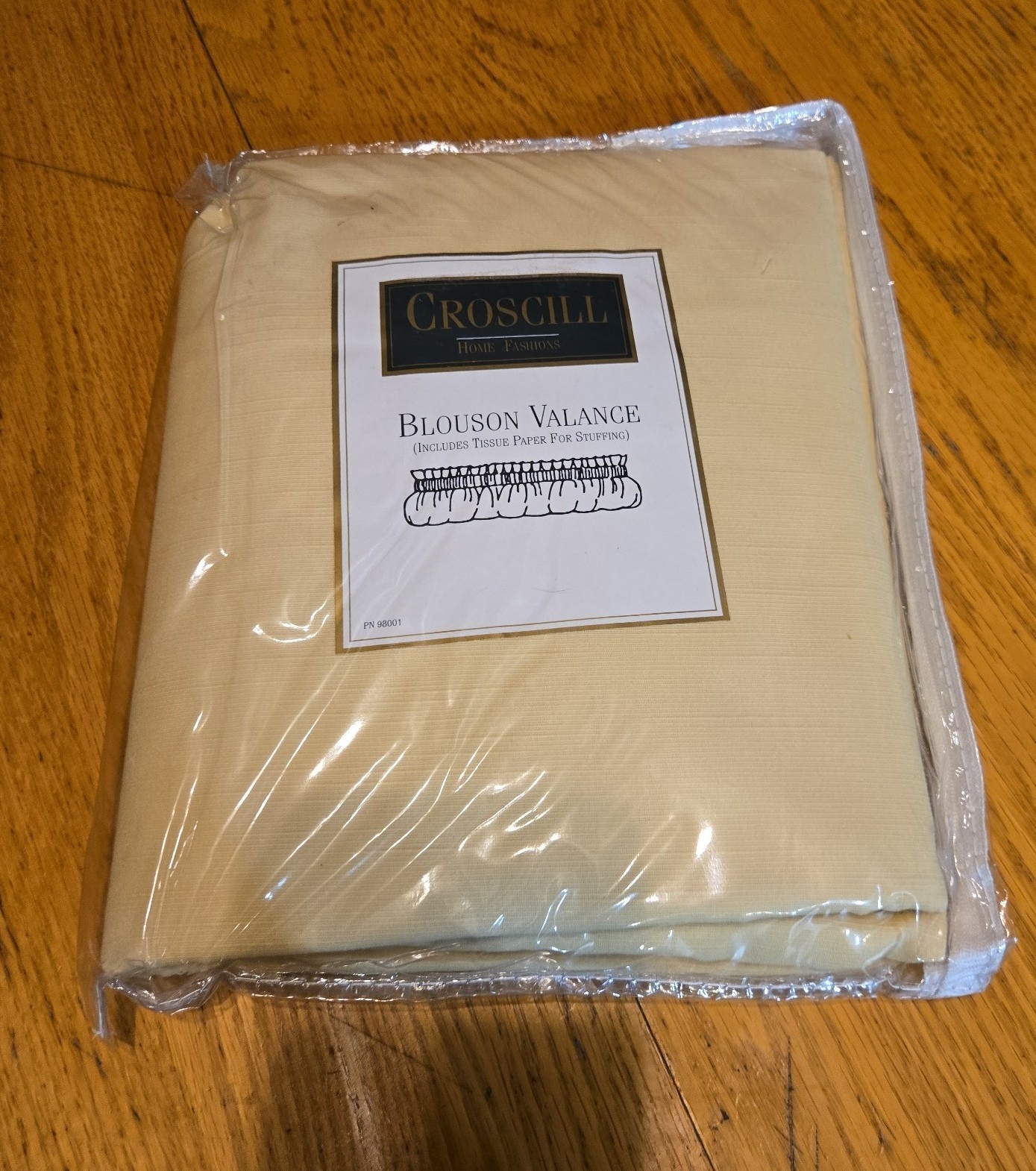 Croscill blouson valance Sierra style 1800 butter 88×15