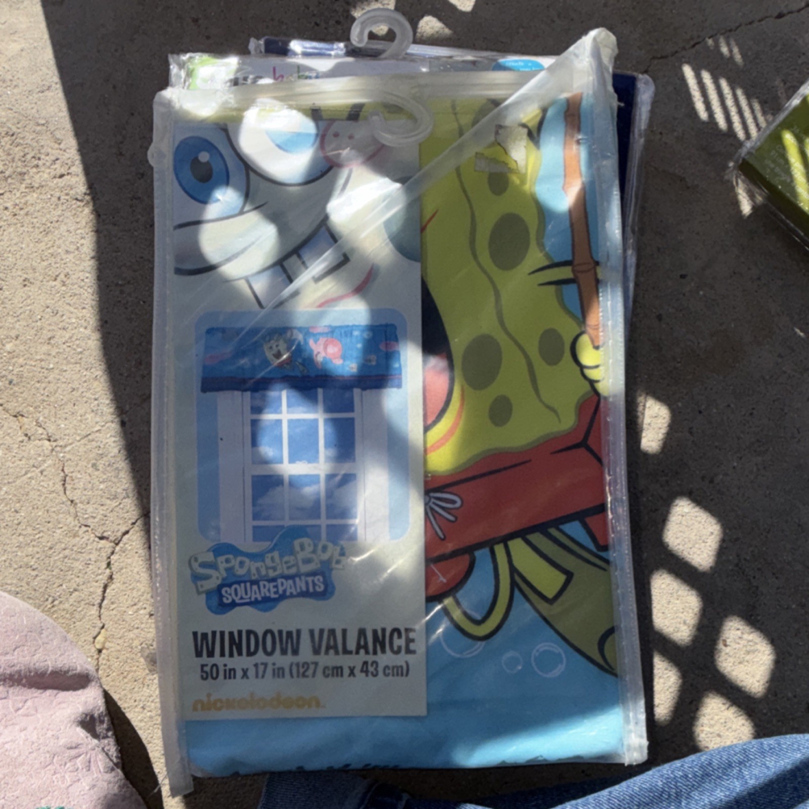 Nickelodeon SpongeBob SquarePants Window Valance Blue Yellow 50 x 17 in
