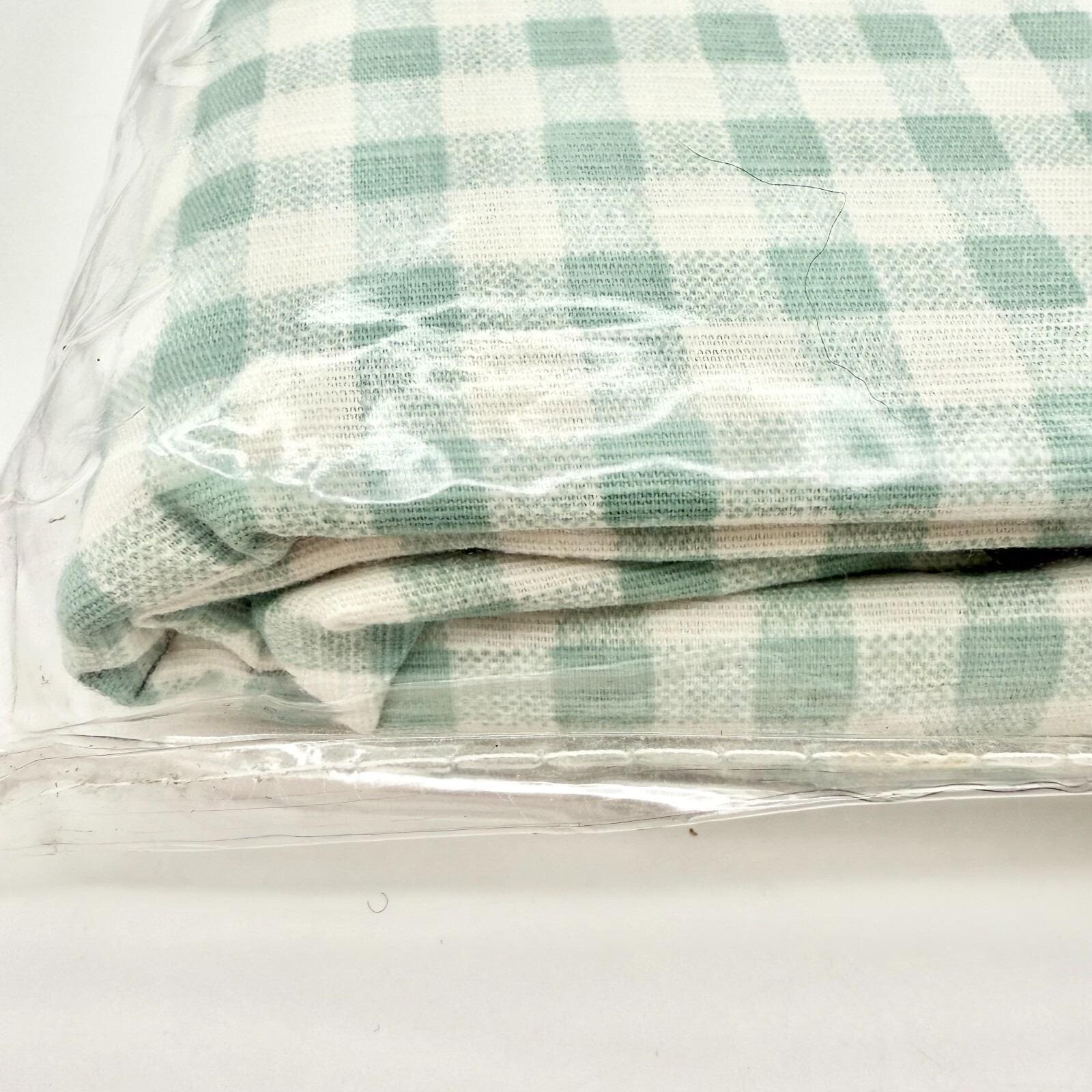 Croscill Classics Green Gingham Blouson Berkshire Valance 88×15 Country Cottage