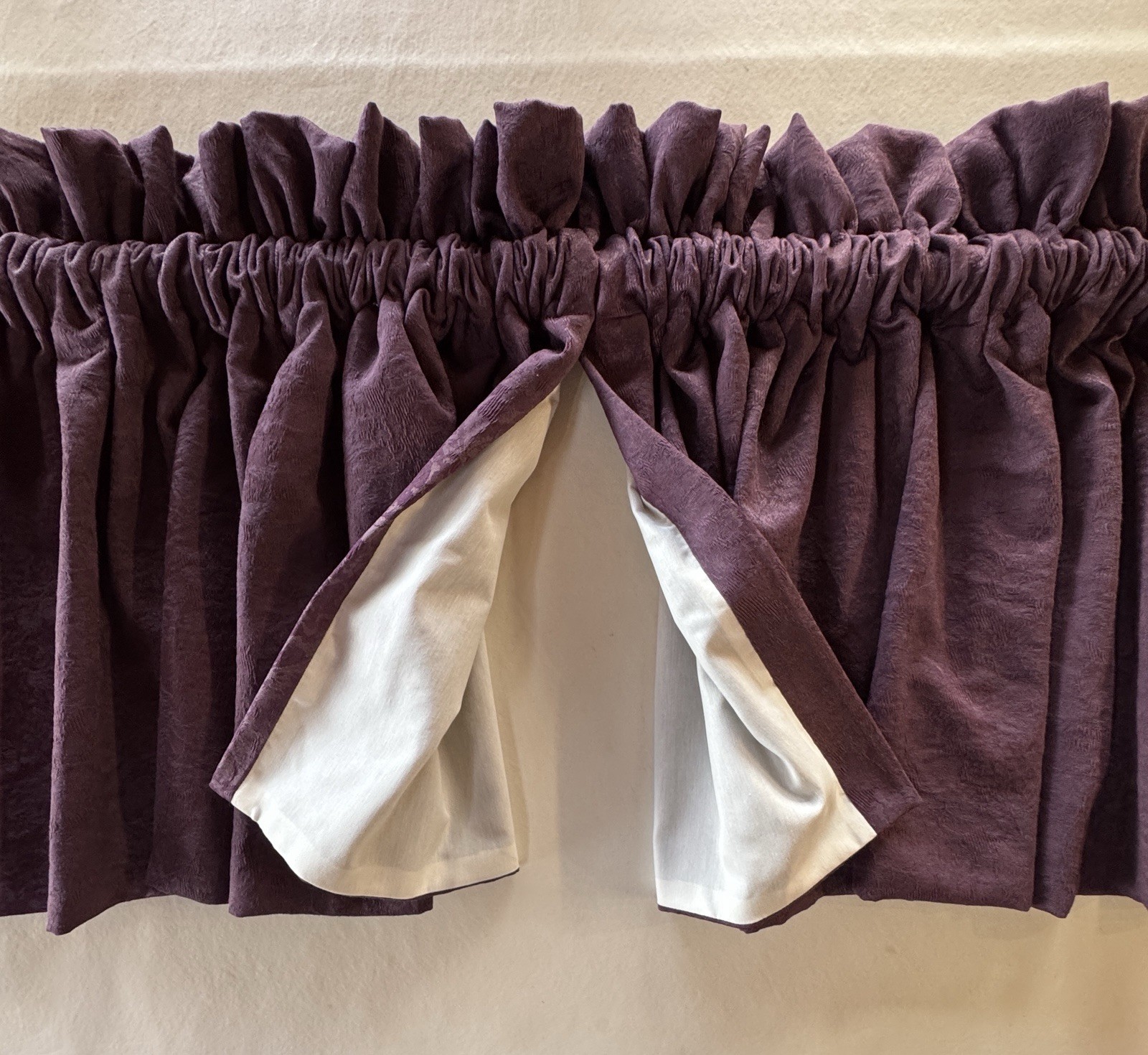 Amethyst Rose Jacquard Brocade Croscill Fabric Curtain Valance (2-pc 53”x22” ea)