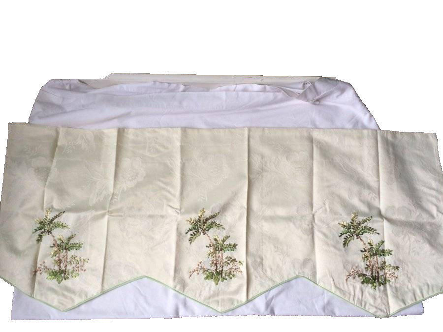 Designables Oasis One Valance Scalloped Floral Embroidery 45″ W X 18″ L NEW