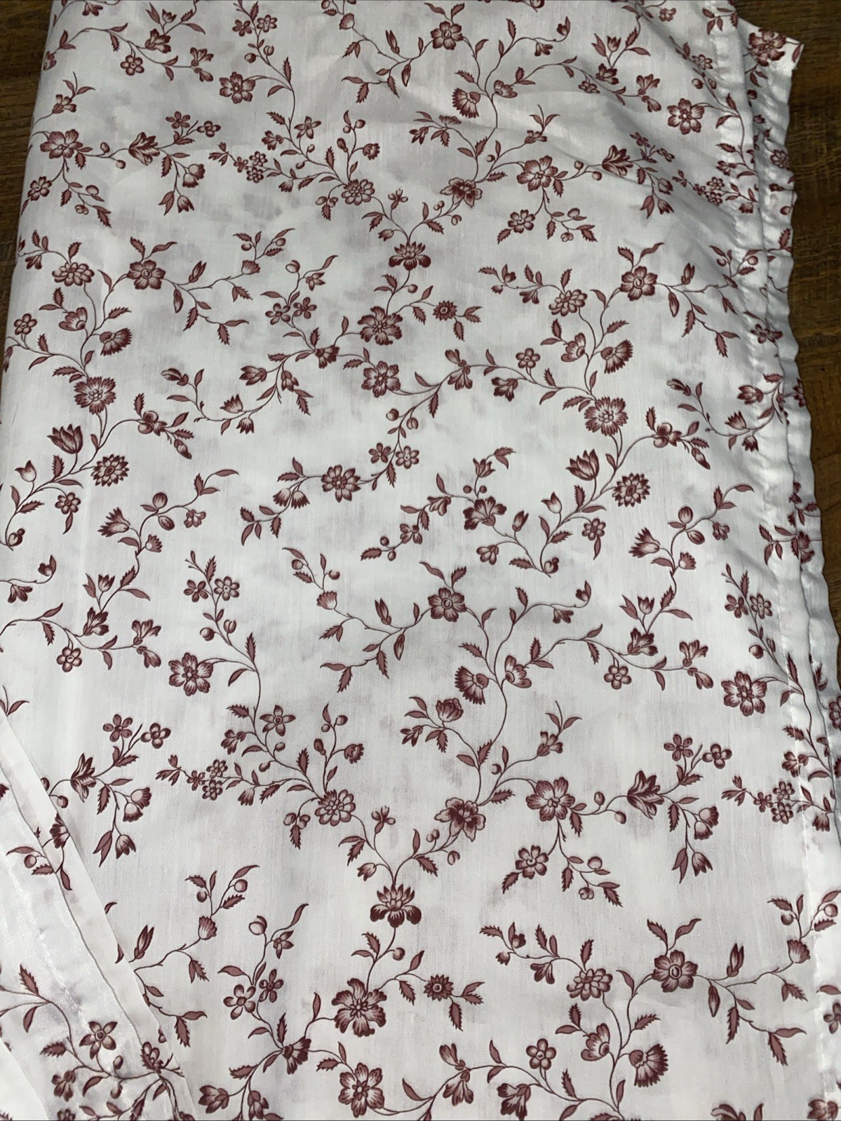 IKEA Hassleklocka RED & WHITE floral (2) tie-top UNLINED DRAPERY PANELS 57 X 98