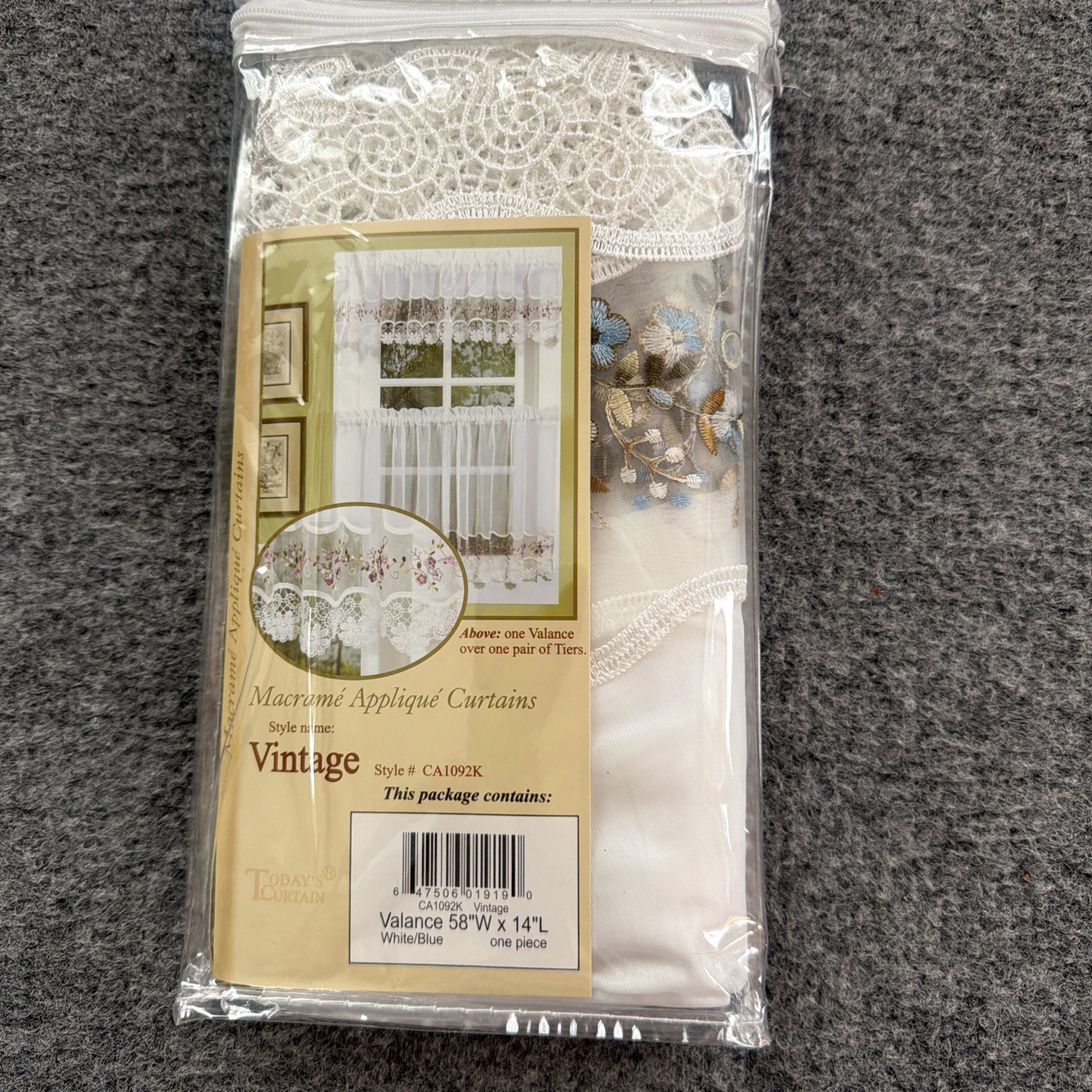 VTG Macrame Organza Valance White/Blue Floral Cottage/Cabin Core 58″W x 14″L NIP
