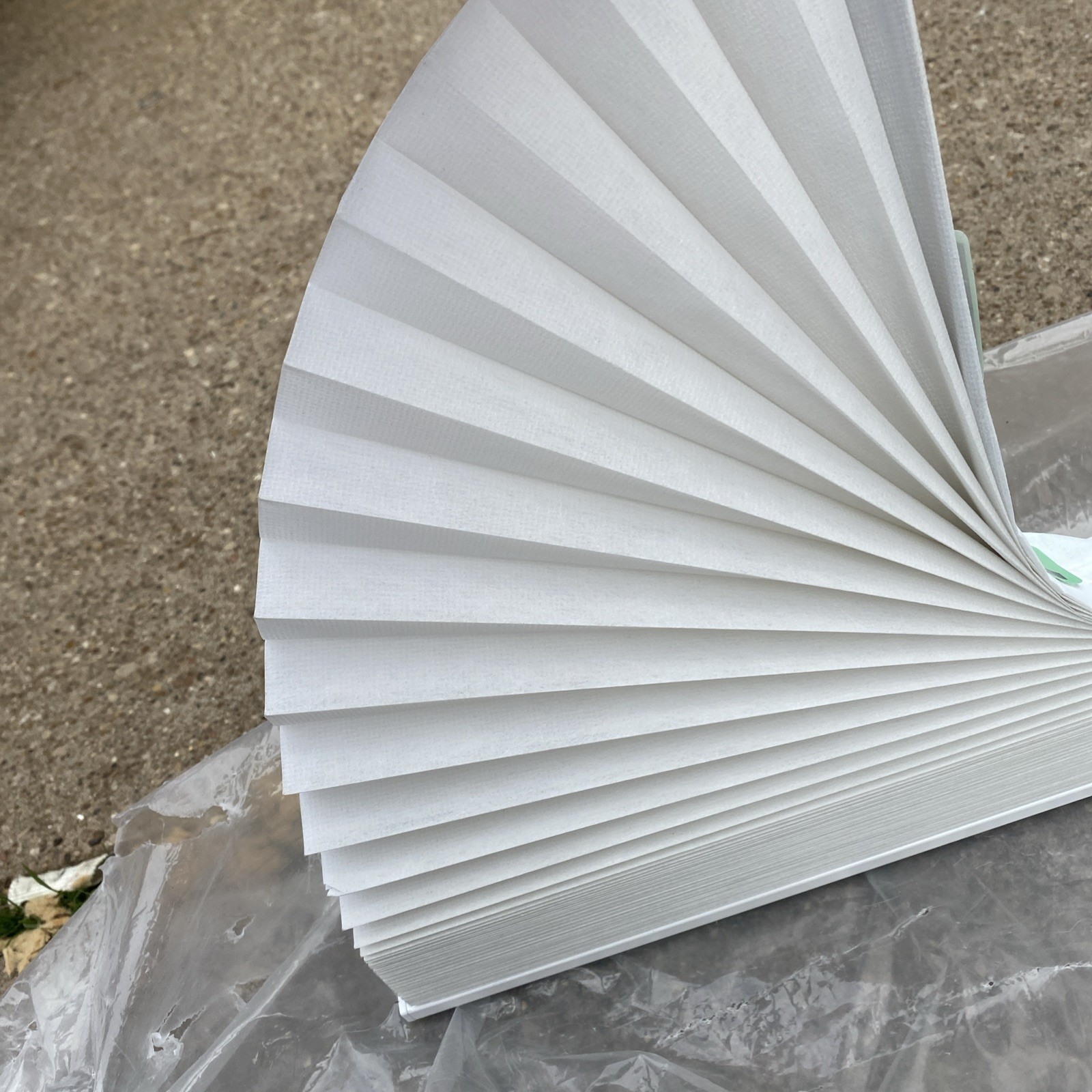Hunter Douglas Custom Rods And Draperies Motorized Shade. 71.25″ 58.75” WHITE