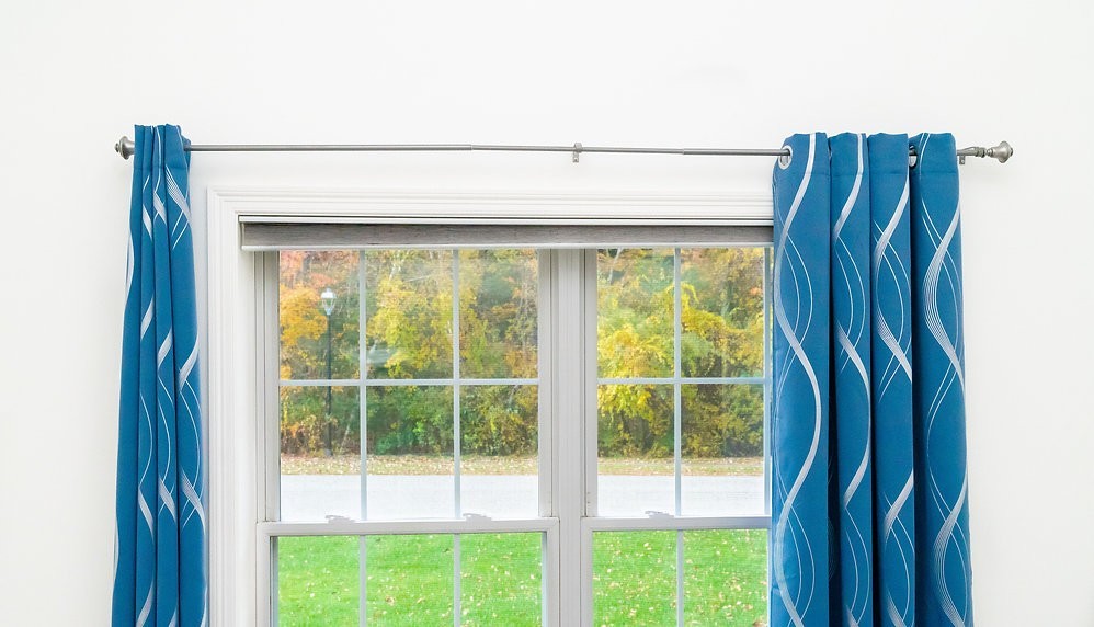 Curtain Spacers Large 8-Pack Clear Snap-On Shapers for Perfect Drapes