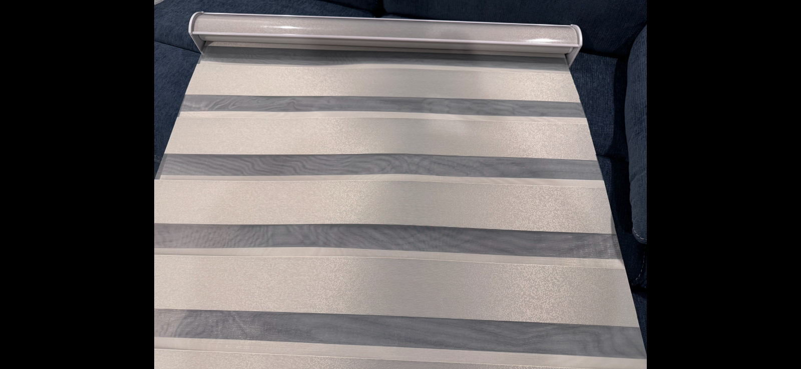 ZSTARR manual Cordless Zebra Blind, Energy-Saving Roll