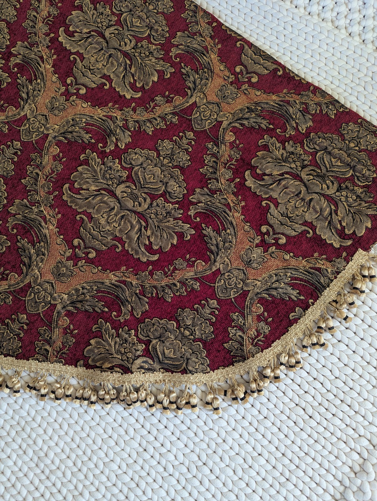 2 CROSCILL Imperial Empress CURTAIN Valances Brocade Red Gold Tassels Tapestry