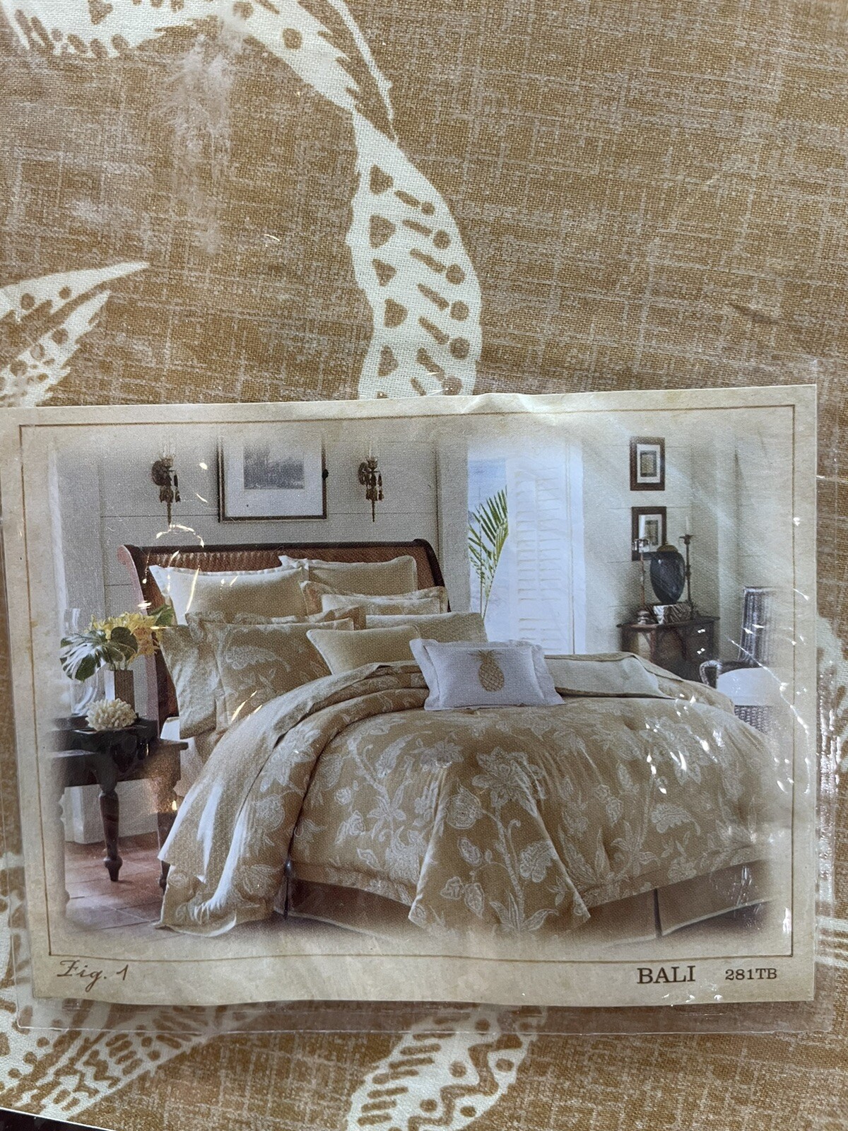 TOMMY BAHAMA Designer Valance Bedding Accessory Bali Style