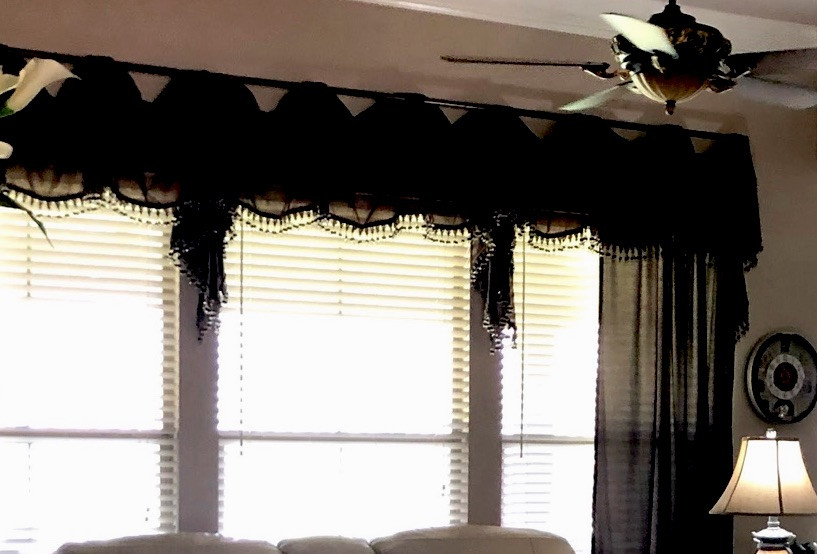 Chris madden Crystal Beaded Valance Beautiful Beaded Valance’s! They Are A Choc