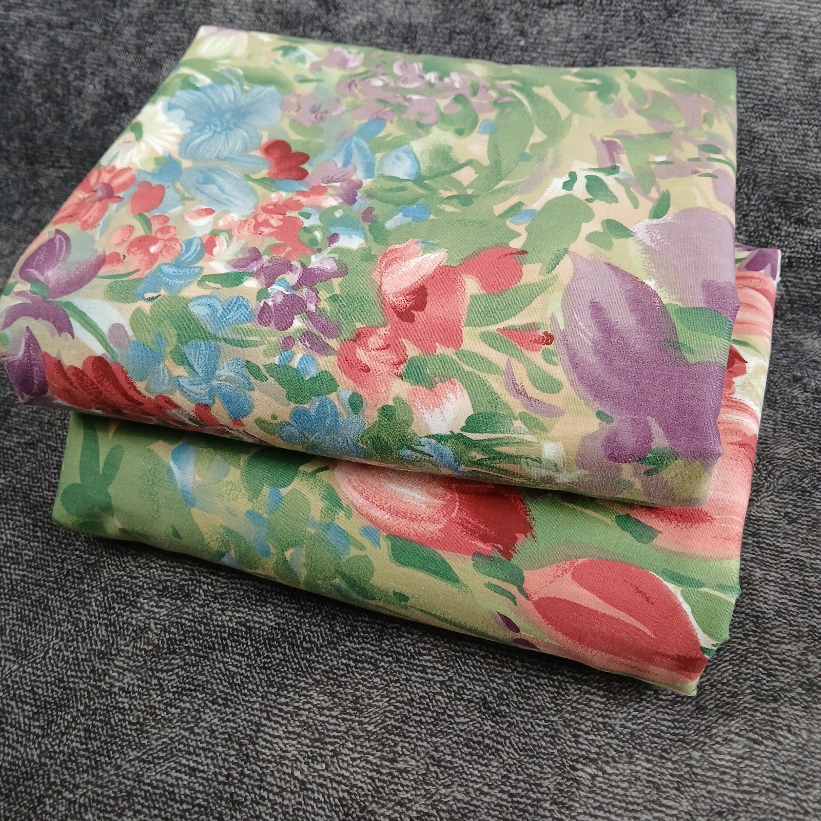 Croscill Window Scarf Valance Cottage Fabric Floral Blue Purple Pink Pair 142×42