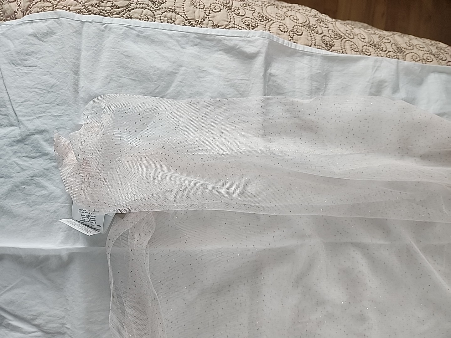 Pottery Barn Teen Pale Pink Sparkle Tulle Sheer. 44 X 96 In. For Draping. NWT