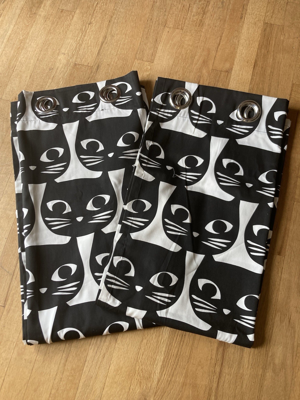 Set of 2 Ikea MATTRAM Curtain Panels Black Cats on White 57×98