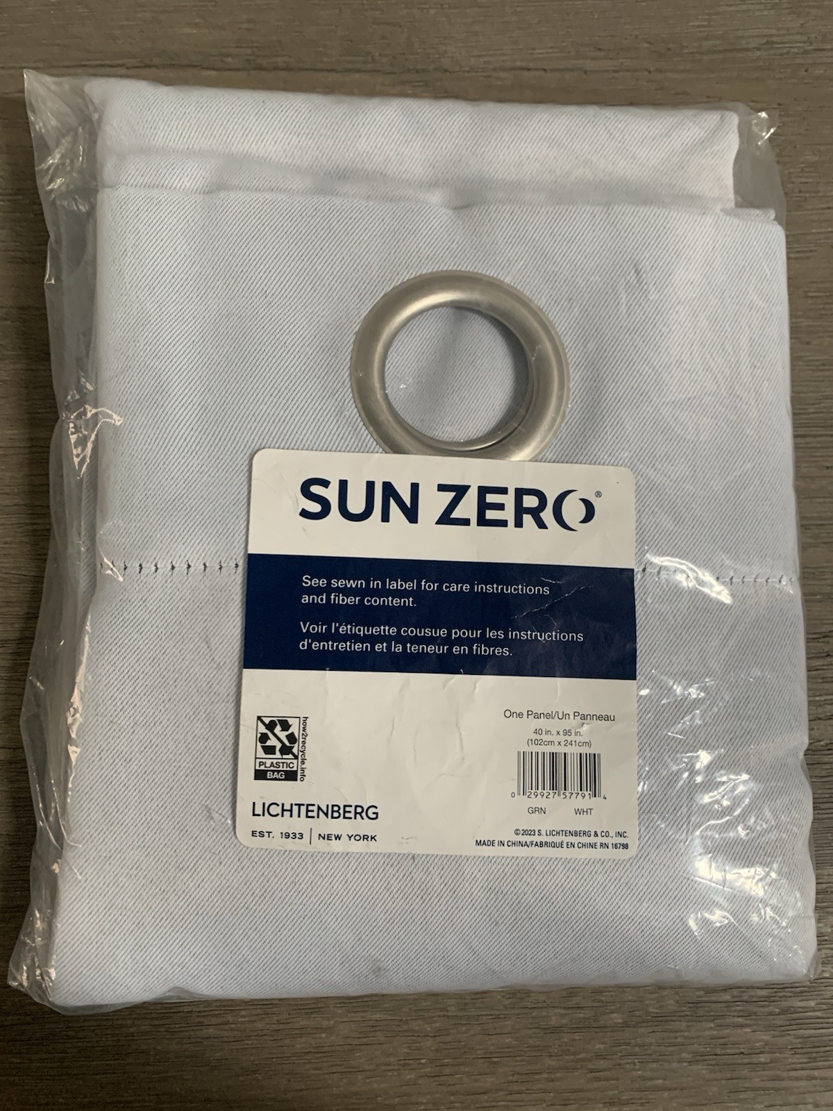 SUN ZERO White Grommet Panel Curtain – Size 40 X 95 Inches – New In Package