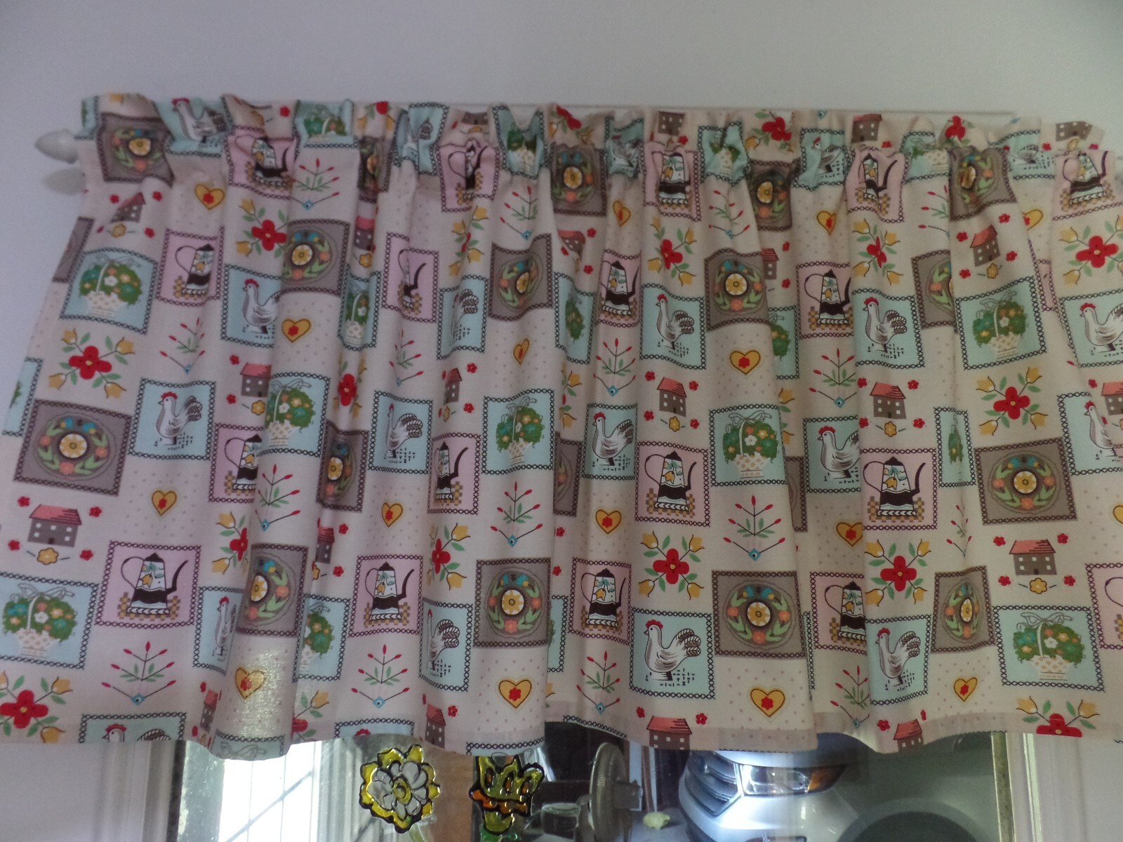 Flea Market, Pennsylvania Dutch, Flowers, Handmade Window VALANCES, 42 x 16 NEW
