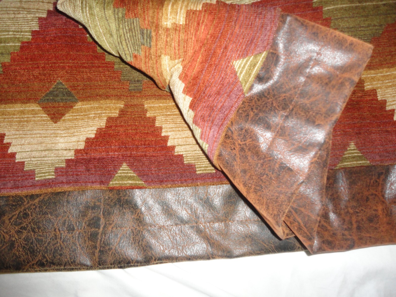 CROSCILL SANTA FE SOUTHWESTERN CHENILLE RUST OLIVE LEATHER (1) VALANCE 18 X 84