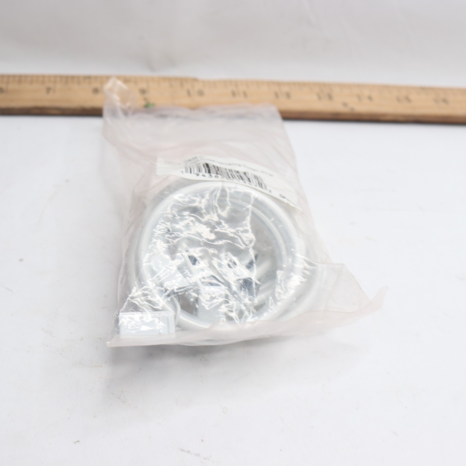 (10-Pk) Noise-Canceling Curtain Rings w/ Clips White 1-7/8″ DR38-01