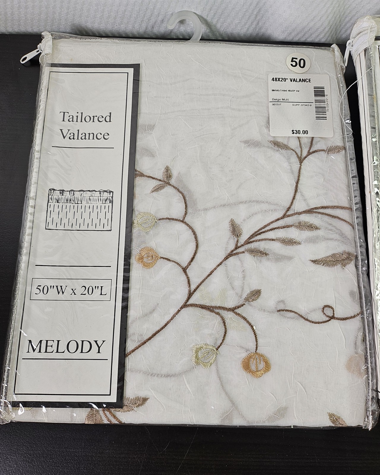 NEW VTG Curtain Set “Melody” Tailored Panel & Valance Floral Design NWT