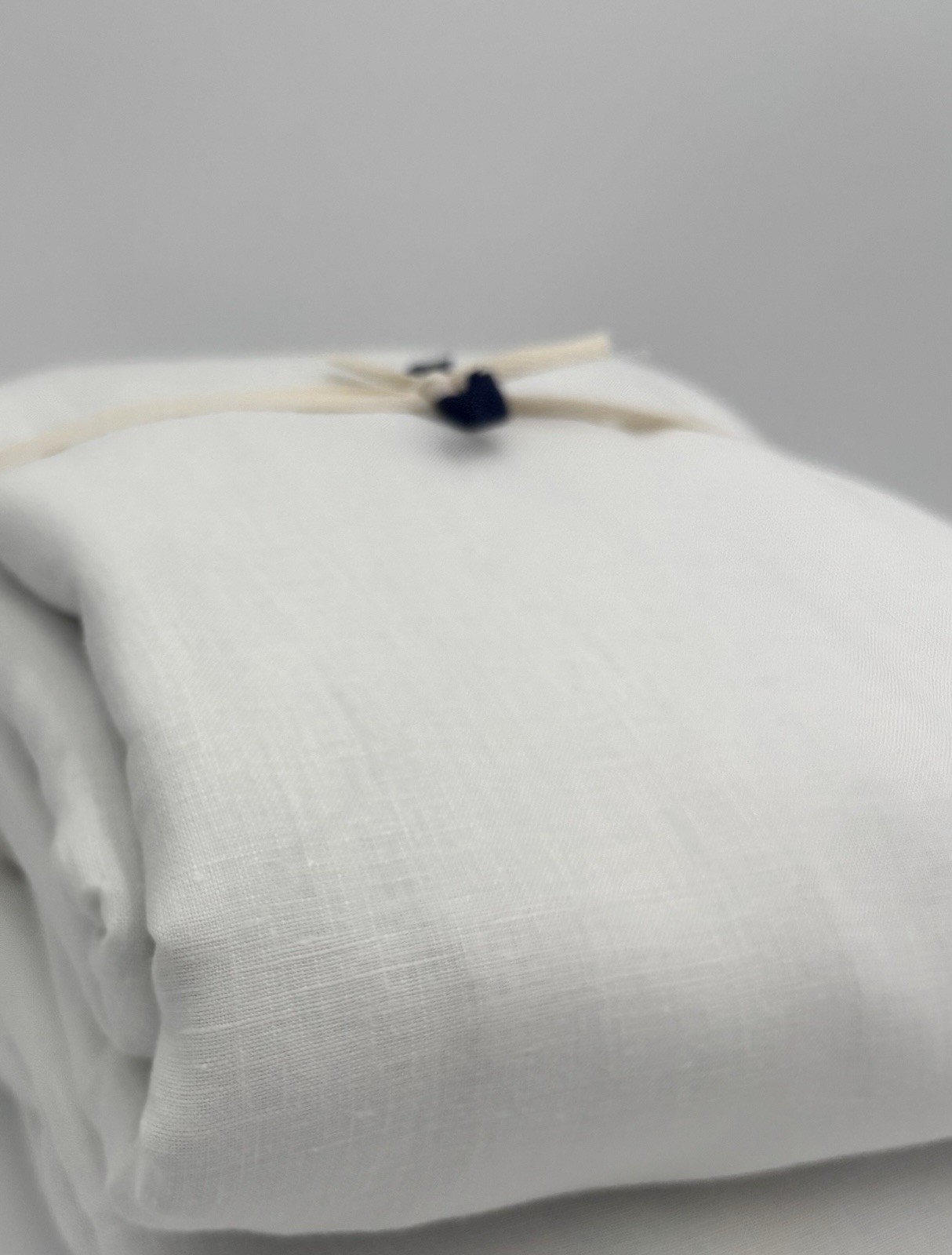 Pottery Barn Belgian Flax Linen Blackout Curtain ~ 100”W x 108”L ~ White