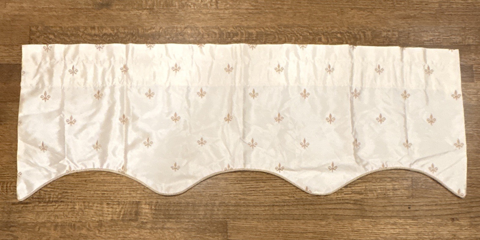 NEW Open Box, Rod-Pocket, Lined Single Valence, 50×17, Ivory&Wheat Fleur de Lis