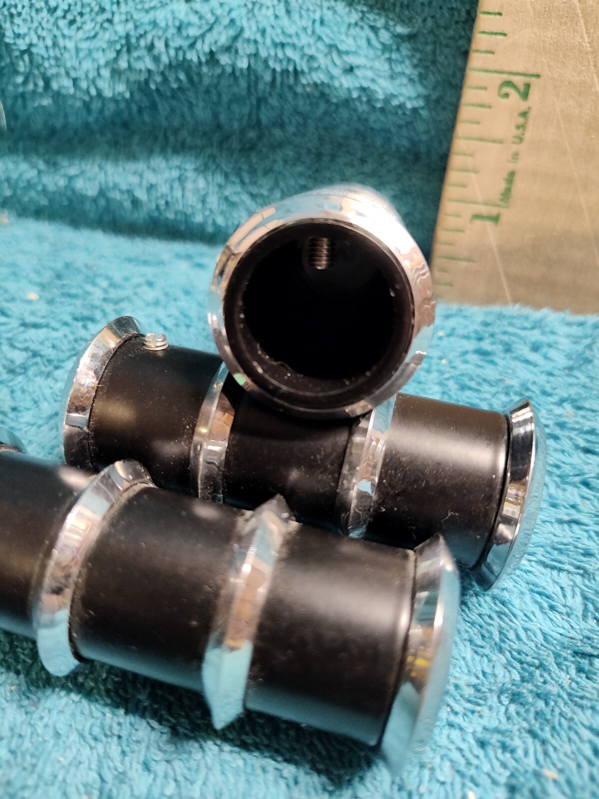 Assorted lots Curtain Rod Finials – Index Lyster / Brass colonial / Black+silver